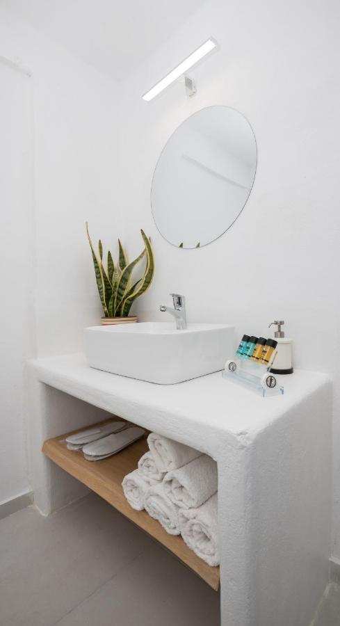 Sarantis Suites & Apartments Provatas Dış mekan fotoğraf