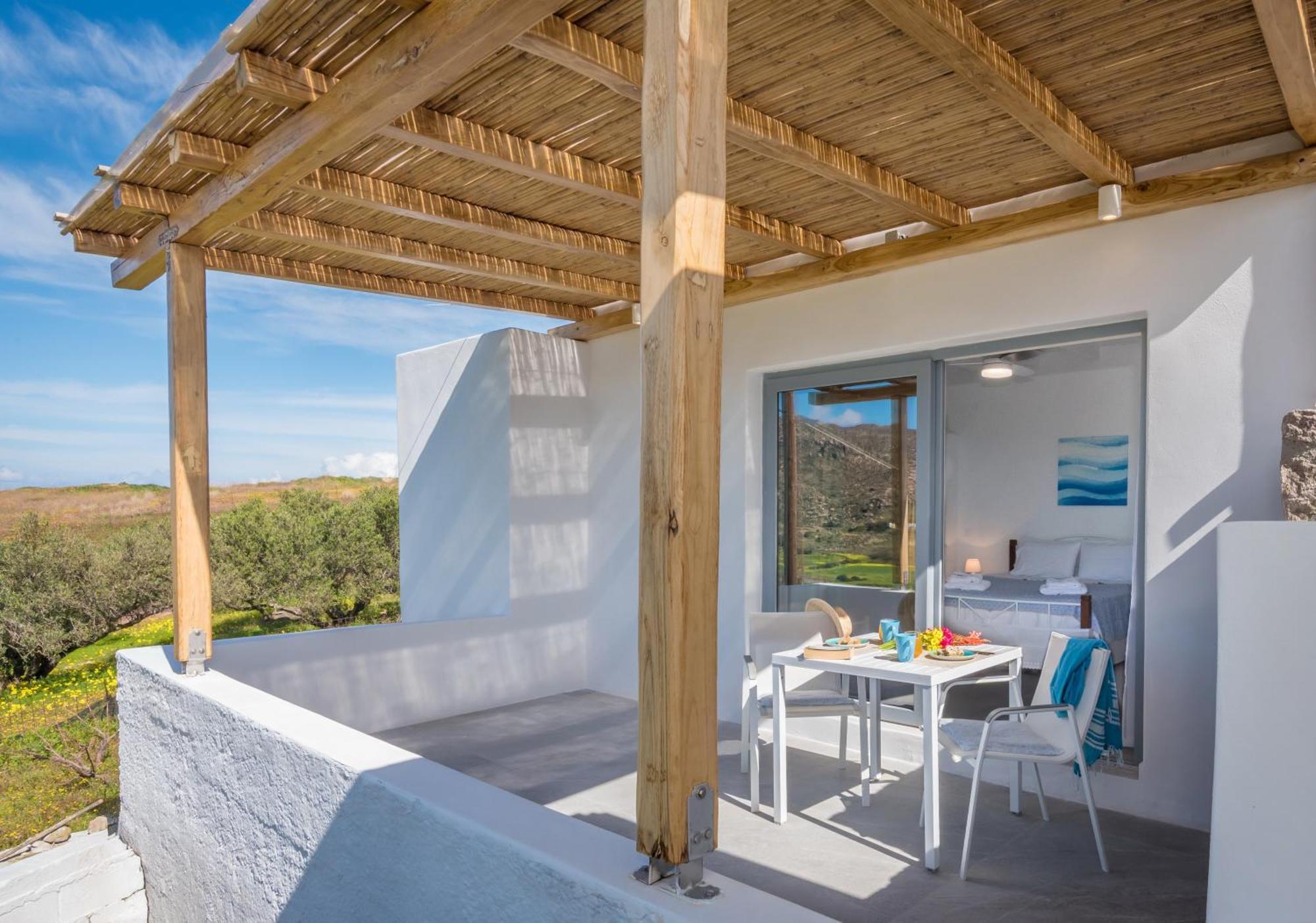 Sarantis Suites & Apartments Provatas Dış mekan fotoğraf